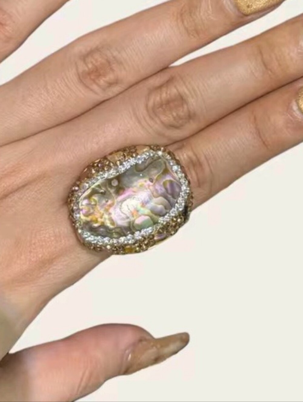 New!Abalone,gold,crystal,sculpure ring.